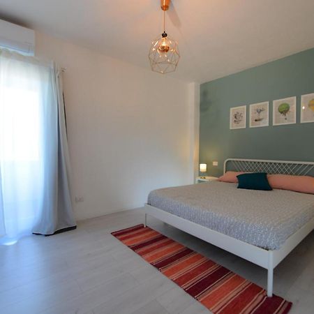 Lyceum Flat Apartment Olbia Bagian luar foto