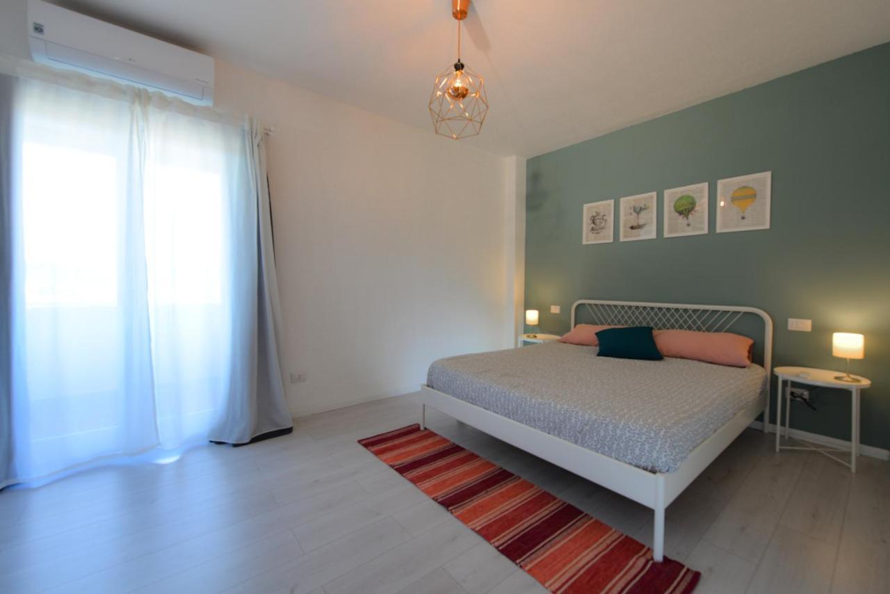 Lyceum Flat Apartment Olbia Bagian luar foto