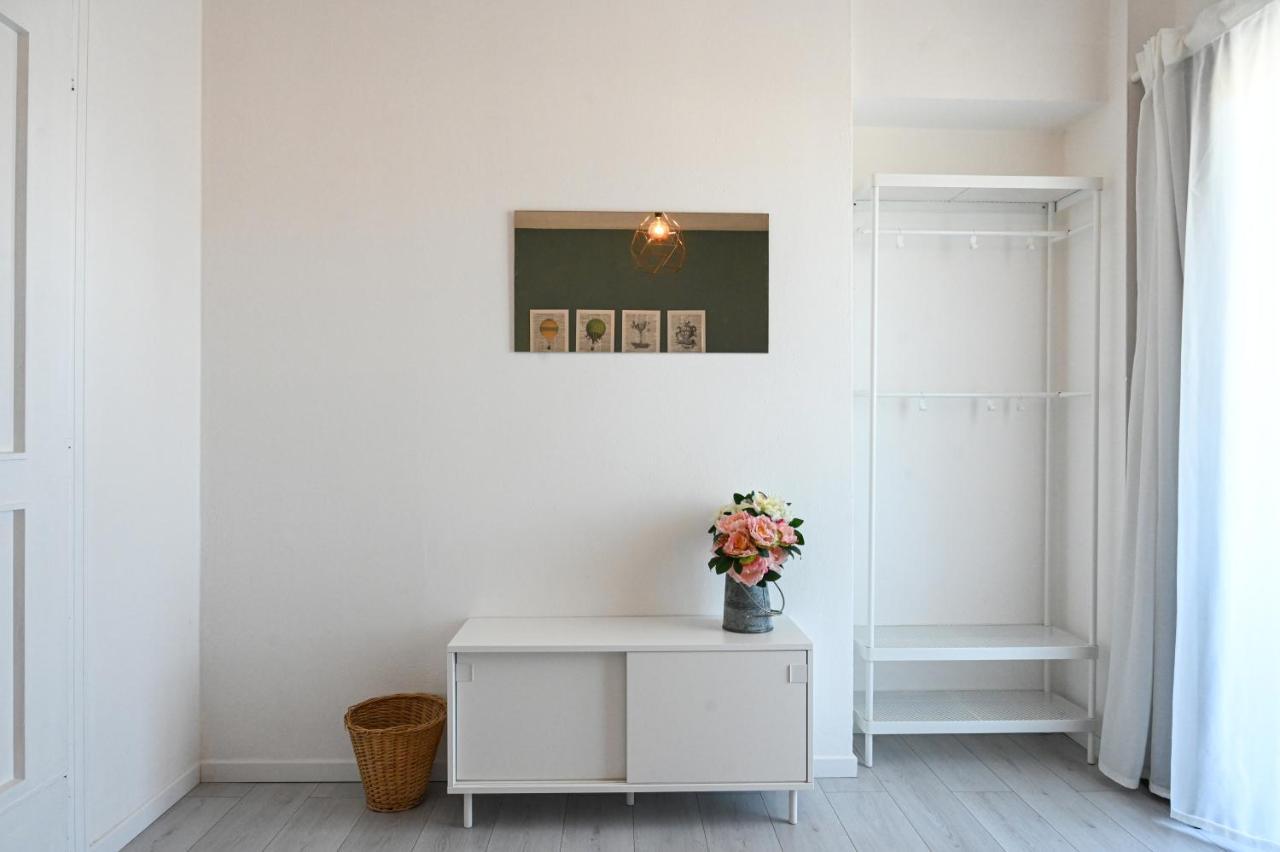 Lyceum Flat Apartment Olbia Bagian luar foto